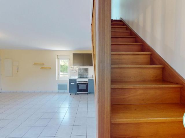 Location Appartement Rue du Bout du Haut, Secqueville en Bessin