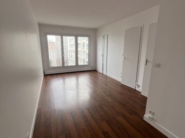 Location Appartement Rue du Borrégo, Paris