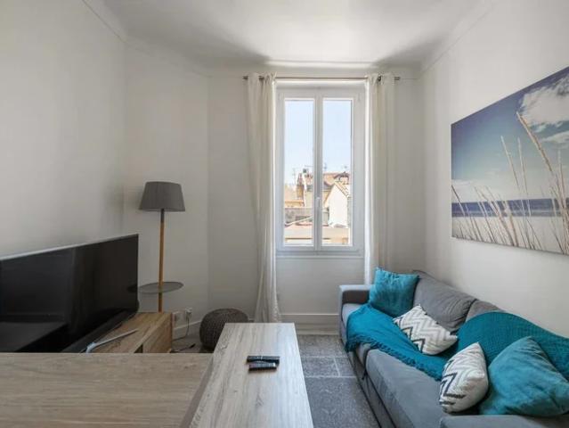 Location Appartement Rue du Batéguier, Cannes