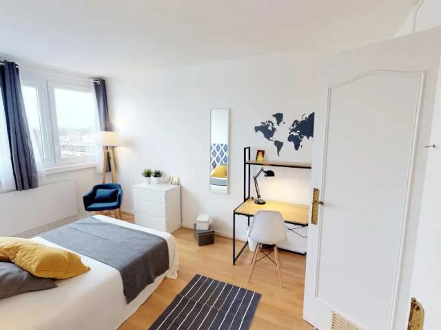 Location Appartement Rue du Bazinghien, Lille