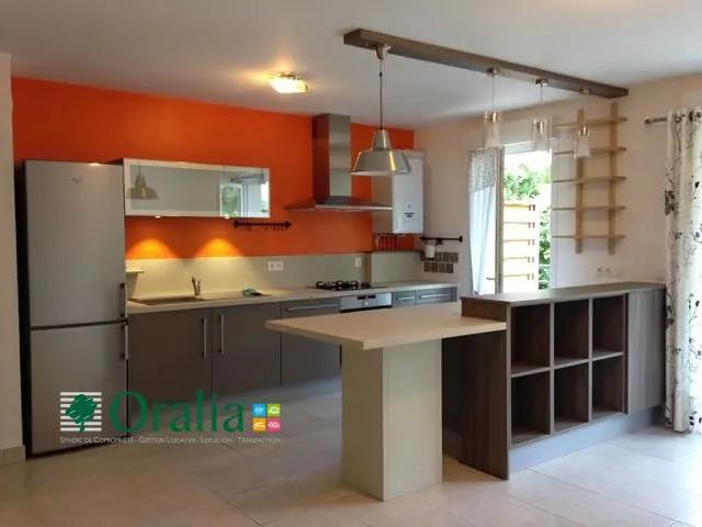 Location Appartement Rue du Beau Dunois, Claix