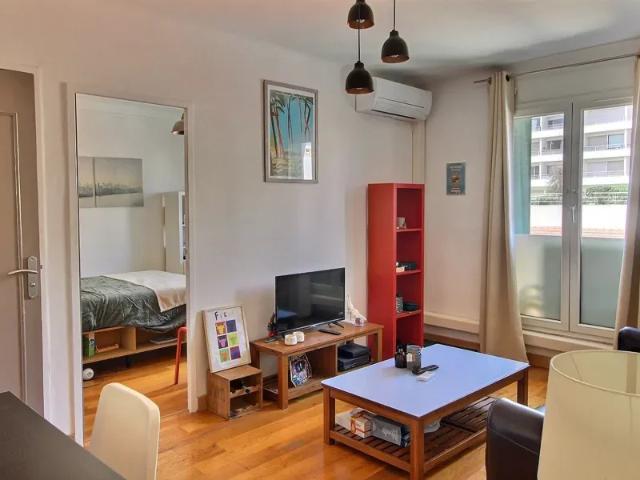 Location Appartement Rue du Berceau, Marseille
