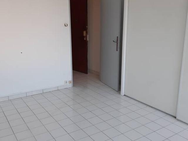 Location Appartement Rue du Berceau, Marseille