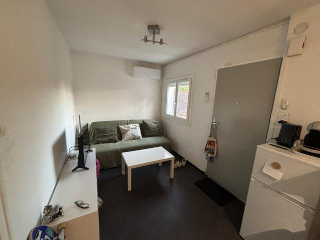 Location Appartement Rue du Bret Entrée 77, Villefontaine