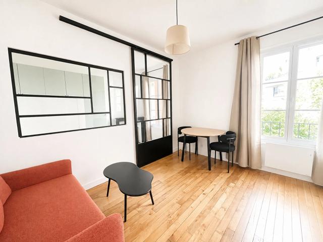 Location Appartement Rue du Gouverneur Général Éboué, Issy les Moulineaux