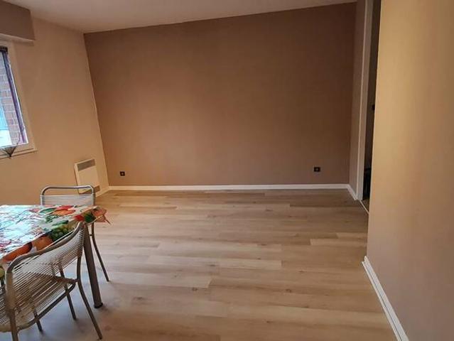 Location Appartement Rue du Général de Gaulle, Péronne en Mélantois