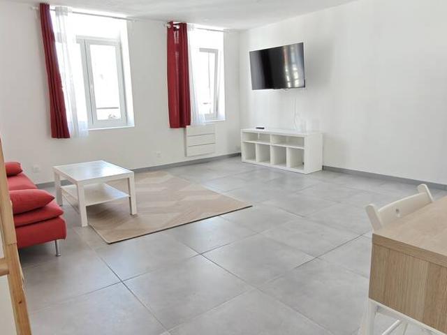 Location Appartement Rue du Général de Gaulle, Péronne en Mélantois