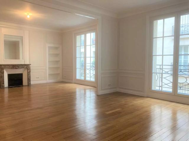Location Appartement Rue du Général Delanne, Neuilly sur Seine
