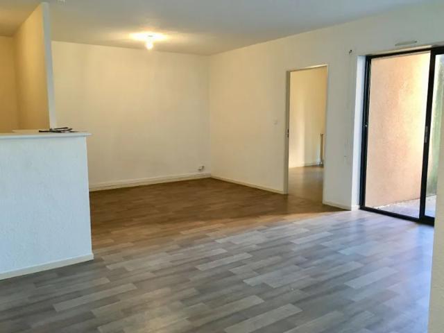 Location Appartement Rue du Général Giraud, Albi