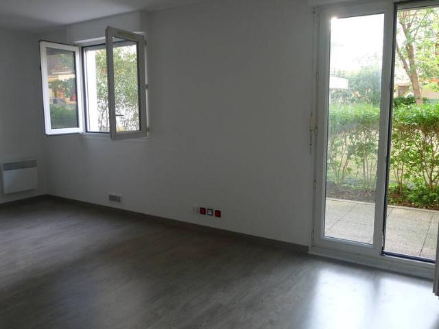 Location Appartement Rue du Général Leclerc, Bois Colombes