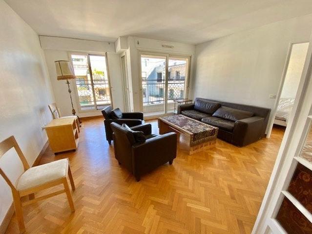 Location Appartement Rue du Général Leclerc, Issy les Moulineaux