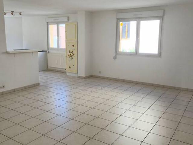 Location Appartement Rue du Doubs, Valentigney