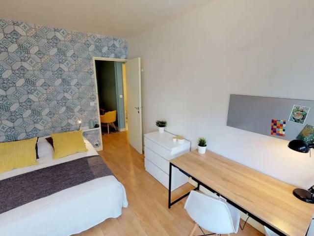 Location Appartement Rue du Docteur Albert Calmette, Clichy