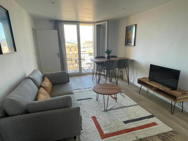 Location Appartement Rue du Docteur Albert Schweitzer, Marseille