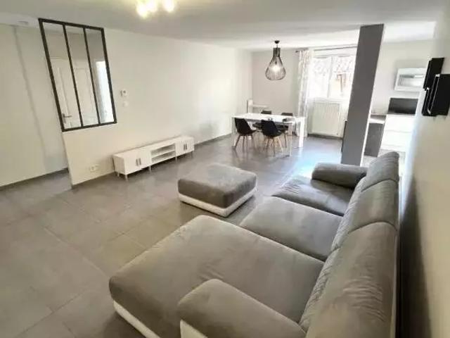 Location Appartement Rue du Docteur André Chaix, Bourgoin Jallieu