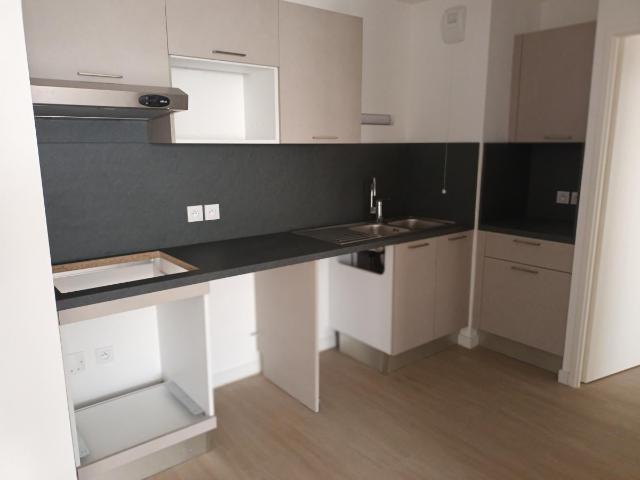 Location Appartement Rue du Docteur Ardoin, Nice