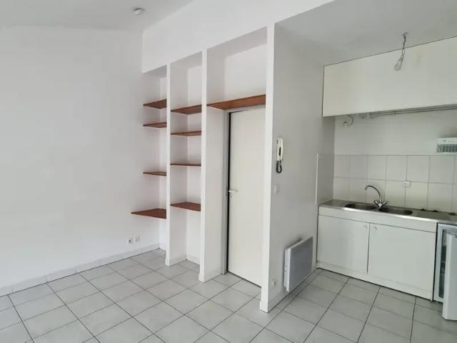 Location Appartement Rue du Docteur Campmas, Albi
