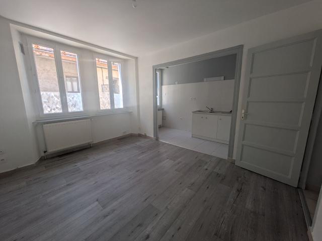 Location Appartement Rue du Docteur Eynard, Bourg de Péage
