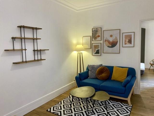 Location Appartement Rue du Docteur Goujon, Paris