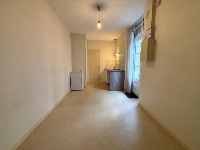 Location Appartement Rue du Docteur Guichard, Angers