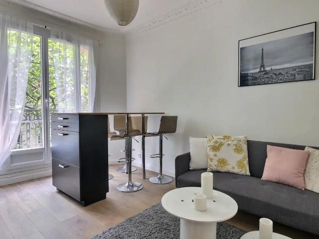 Location Appartement Rue du Docteur Paquelin, Paris