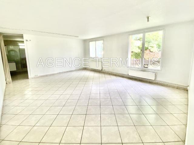 Location Appartement Rue du Docteur Pierre Rouquès, Argenteuil