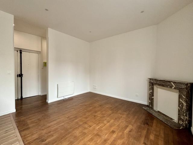 Location Appartement Rue du Docteur Pozzi, Reims
