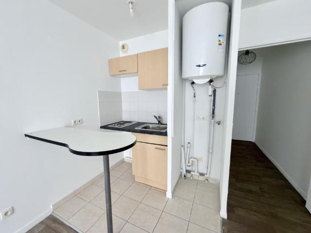 Location Appartement Rue du Docteur Roux, Colombes