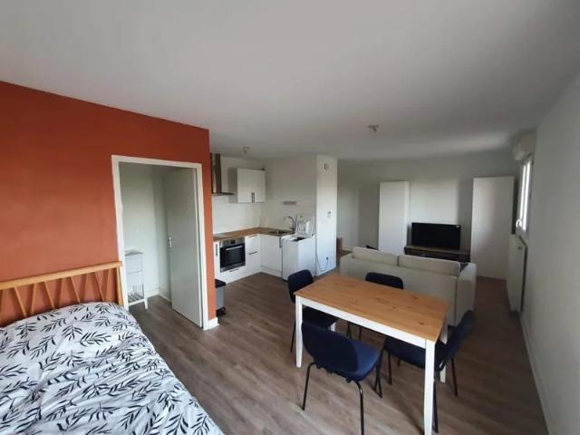 Location Appartement Rue du Docteur Schweitzer, Villenave d'Ornon