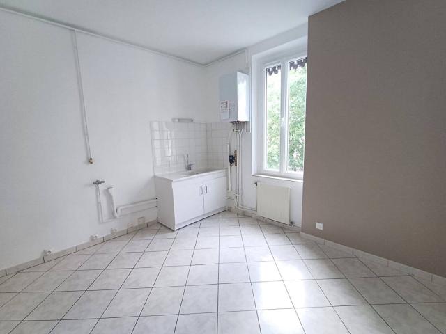 Location Appartement Rue du Dauphiné, Lyon