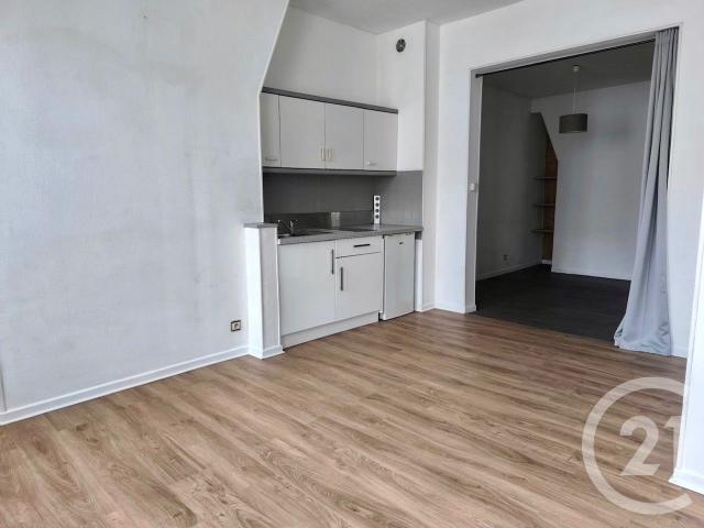 Location Appartement Rue du Dessous, Saint Étienne au Mont