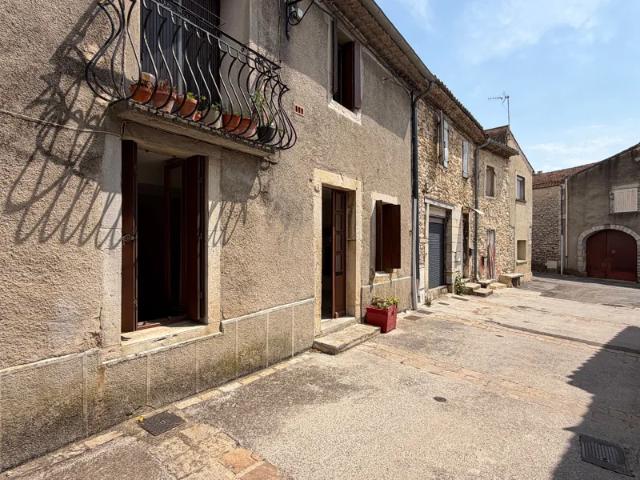 Location Appartement Rue du Four, Vacquières