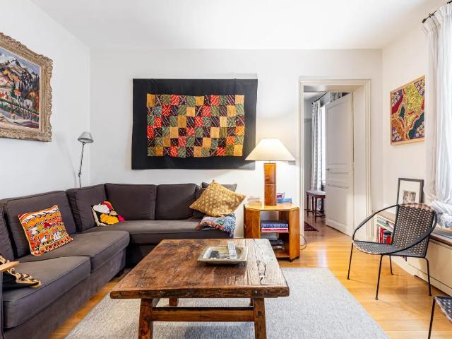 Location Appartement Rue du Foin, Paris