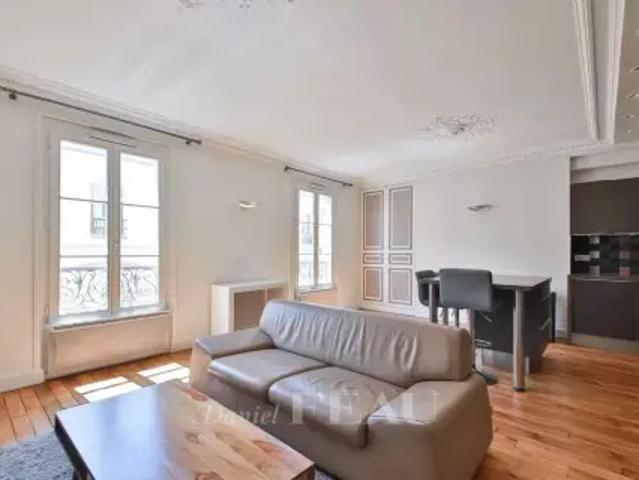 Location Appartement Rue du Foin, Paris