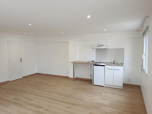 Location Appartement Rue du Faubourg Bannier, Orléans