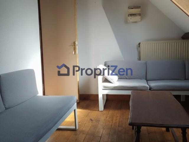 Location Appartement Rue du Faubourg de Douai, Lille