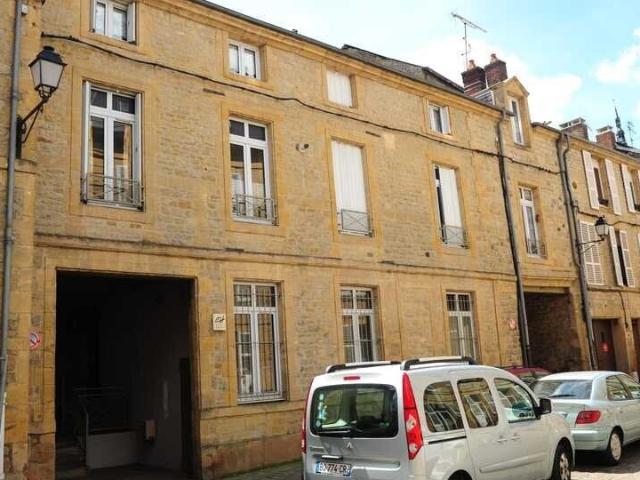 Location Appartement Rue du Faubourg de Pierre, Charleville Mézières