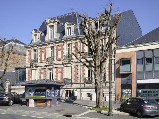Location Appartement Rue du Faubourg de Pierre, Charleville Mézières