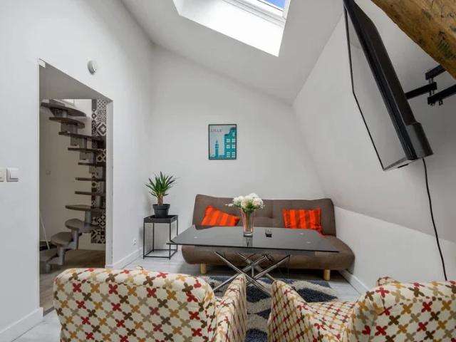 Location Appartement Rue du Faubourg de Roubaix, Lille