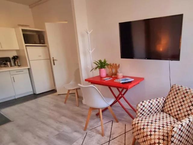 Location Appartement Rue du Faubourg de Roubaix, Lille
