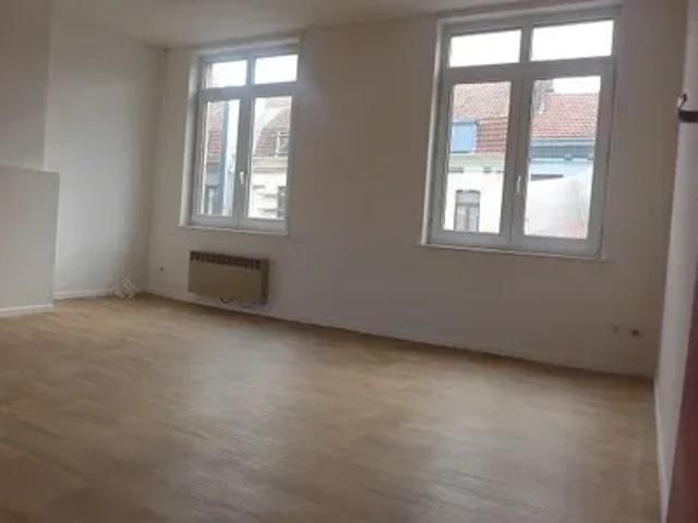 Location Appartement Rue du Faubourg des Postes, Lille