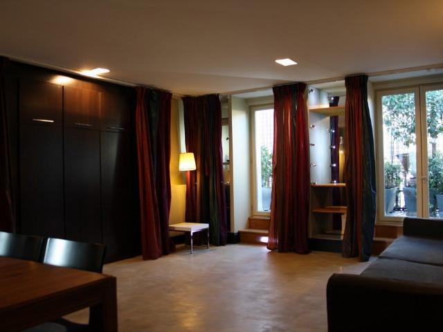 Location Appartement Rue du Faubourg Montmartre, Paris