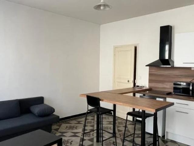 Location Appartement Rue du Faubourg Madeleine, Orléans