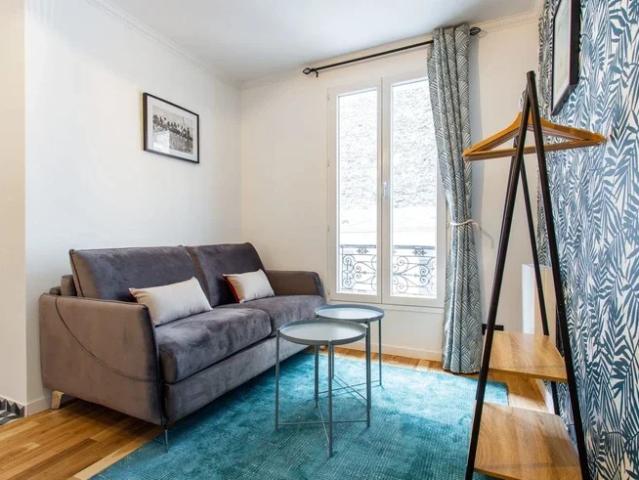 Location Appartement Rue du Faubourg Saint Antoine, Paris