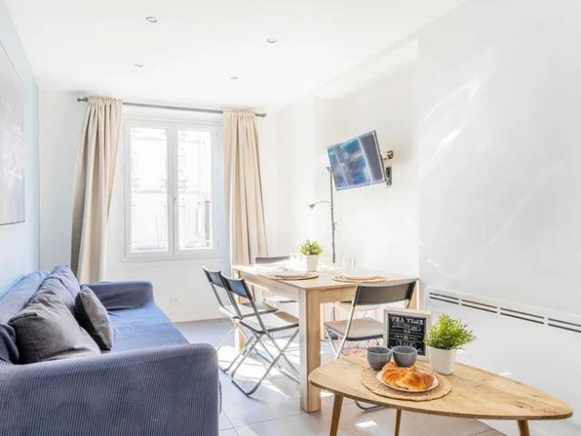 Location Appartement Rue du Faubourg Saint Antoine, Paris