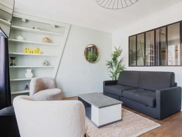 Location Appartement Rue du Faubourg Saint Antoine, Paris