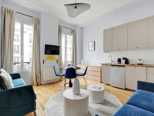 Location Appartement Rue du Faubourg Saint Antoine, Paris