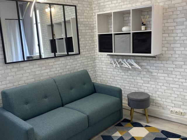 Location Appartement Rue du Faubourg Saint Antoine, Paris