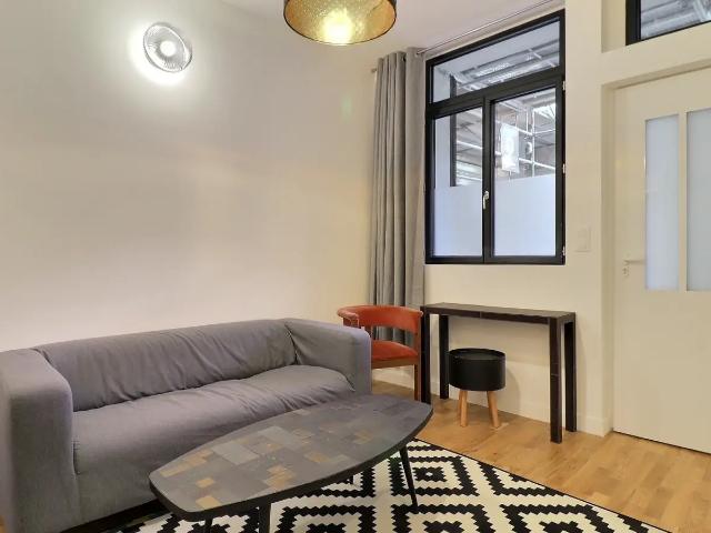 Location Appartement Rue du Faubourg Saint Denis, Paris
