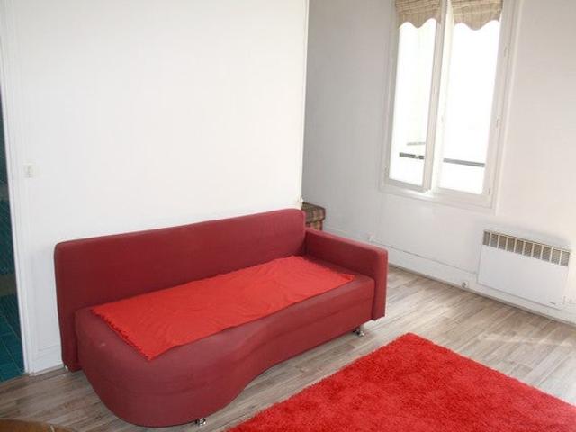 Location Appartement Rue du Faubourg Saint Denis, Paris